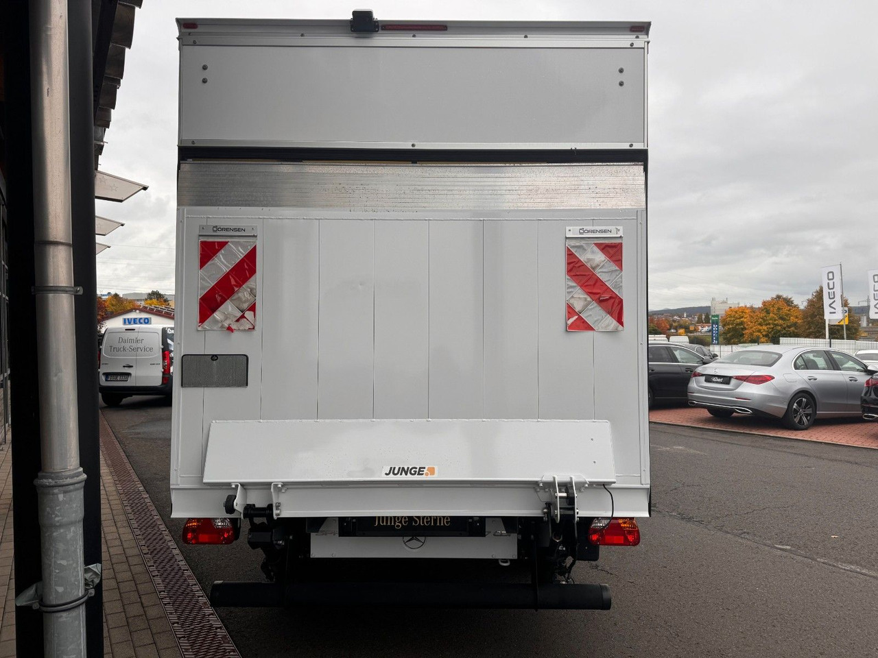 Mercedes-Benz Sprinter 317 CDI 4325 Koffer LBW Klima Kamera - Furgoneta: foto 5 Mercedes-Benz Sprinter 317 CDI 4325 Koffer LBW Klima Kamera - Furgoneta: foto 5