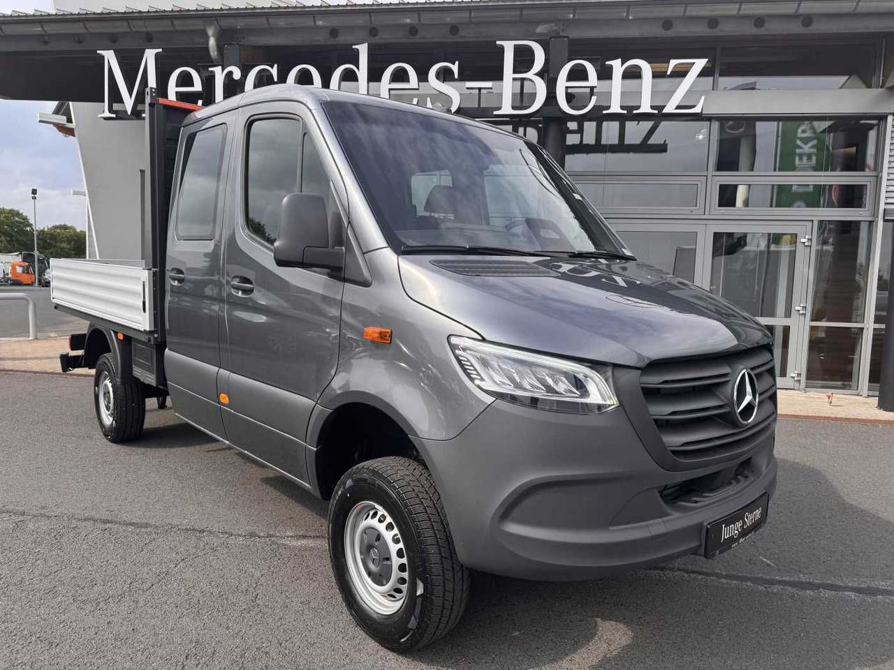 Mercedes-Benz Sprinter 319 CDI 4x4 DoKa AHK3,5 Klima Kamera - Furgoneta con caja de lona, Furgoneta combi: foto 1 Mercedes-Benz Sprinter 319 CDI 4x4 DoKa AHK3,5 Klima Kamera - Furgoneta con caja de lona, Furgoneta combi: foto 1