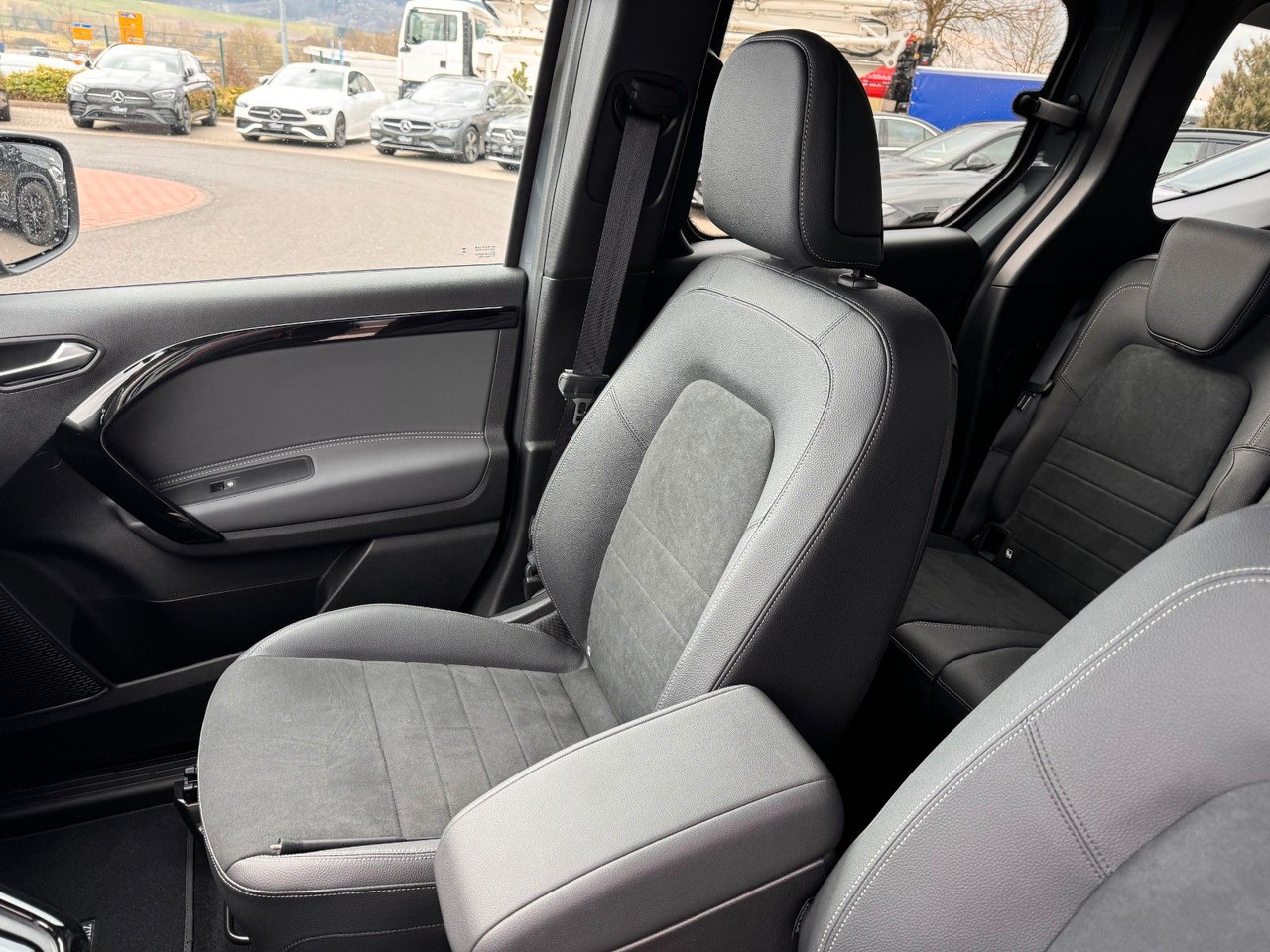 Coche Mercedes-Benz T 180 Style LED Kamera KEYLESS MBUX SHZ: foto 8