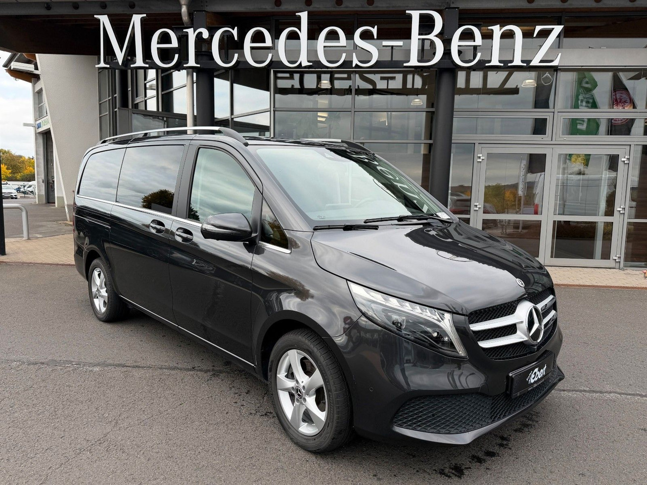 Mercedes-Benz V 250 AVANTGARDE ED AHK Tisch 6Sitze - Coche familiar: foto 1 Mercedes-Benz V 250 AVANTGARDE ED AHK Tisch 6Sitze - Coche familiar: foto 1