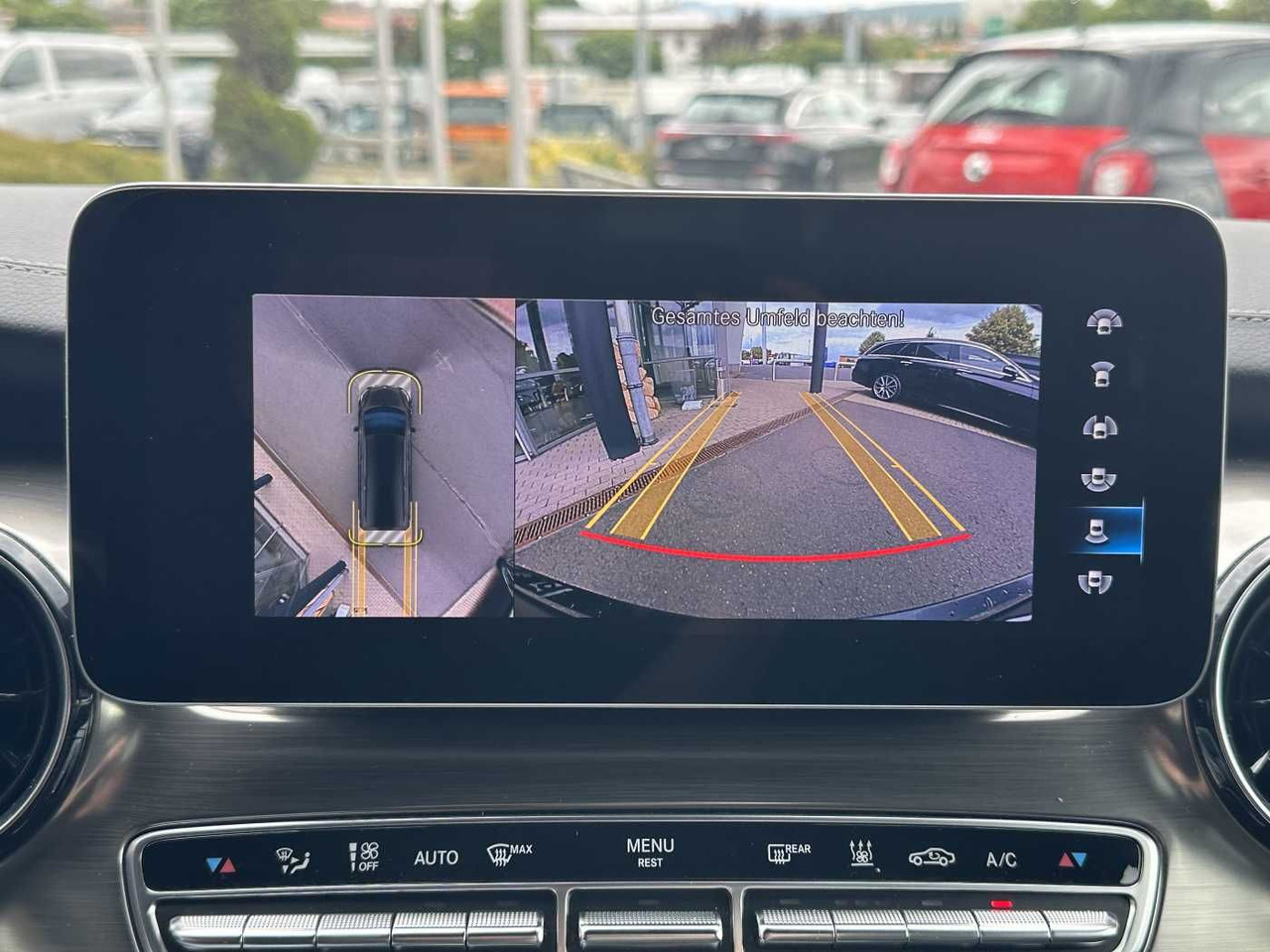 Furgoneta de pasajeros Mercedes-Benz V 300 d 4MATIC EXCLUSIVE AMG Panorama DISTRONIC: foto 15 Furgoneta de pasajeros Mercedes-Benz V 300 d 4MATIC EXCLUSIVE AMG Panorama DISTRONIC: foto 15