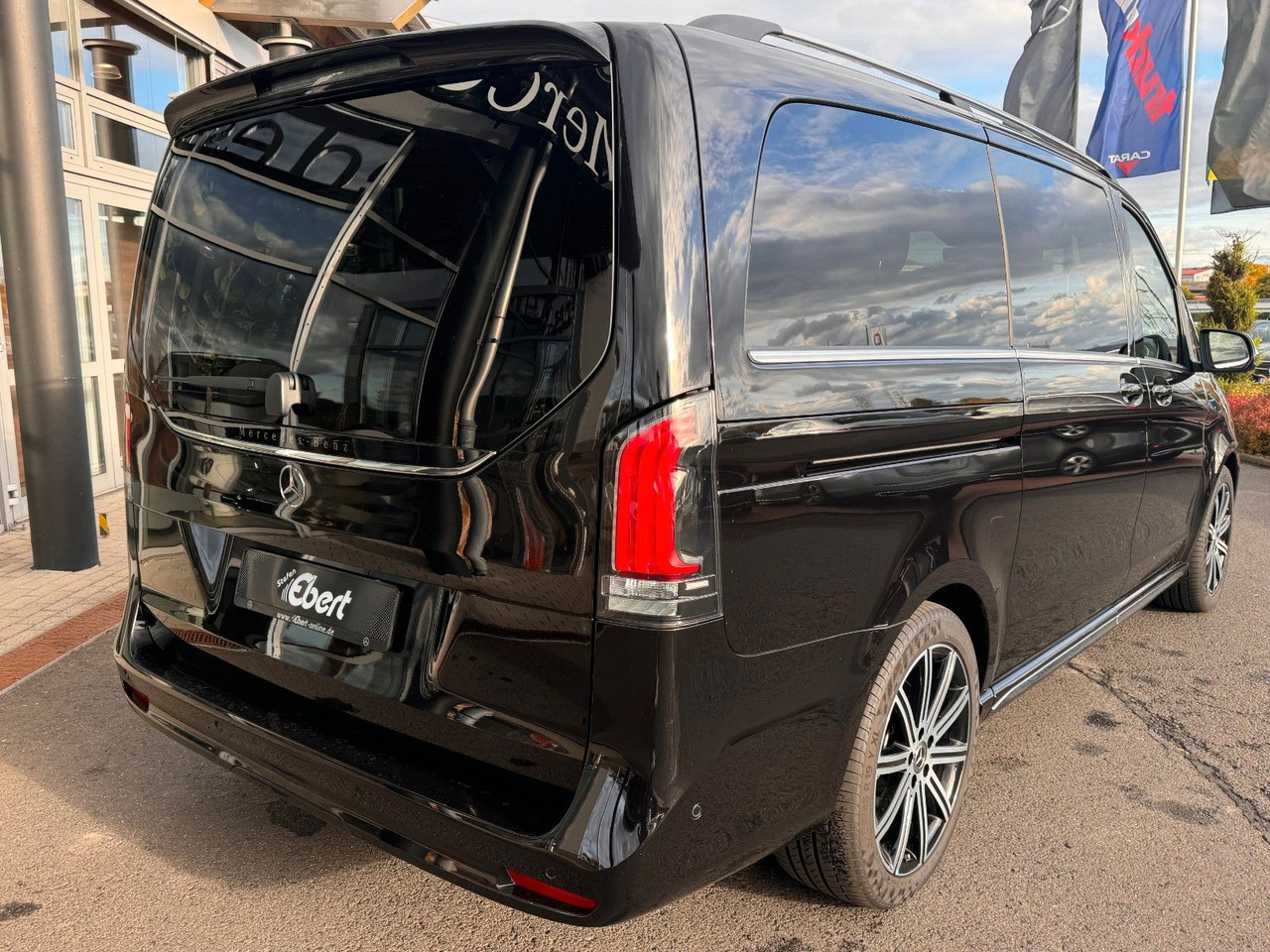 Mercedes-Benz V 300 d EXCLUSIVE AIRMATIC AHK2,5 Standheiz - Coche familiar: foto 4 Mercedes-Benz V 300 d EXCLUSIVE AIRMATIC AHK2,5 Standheiz - Coche familiar: foto 4