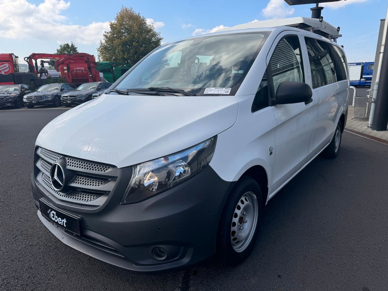 Mercedes-Benz Vito 114 CDI Tourer Begleitfahrzeug BF3+ / WVZ - Furgoneta de pasajeros: foto 3 Mercedes-Benz Vito 114 CDI Tourer Begleitfahrzeug BF3+ / WVZ - Furgoneta de pasajeros: foto 3