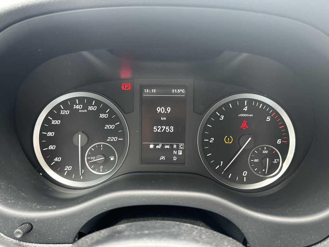 Leasing financiero de  Mercedes-Benz Vito 116 CDI Tourer 3430 9G 2xKlima Kamera leasing Mercedes-Benz Vito 116 CDI Tourer 3430 9G 2xKlima Kamera: foto 12