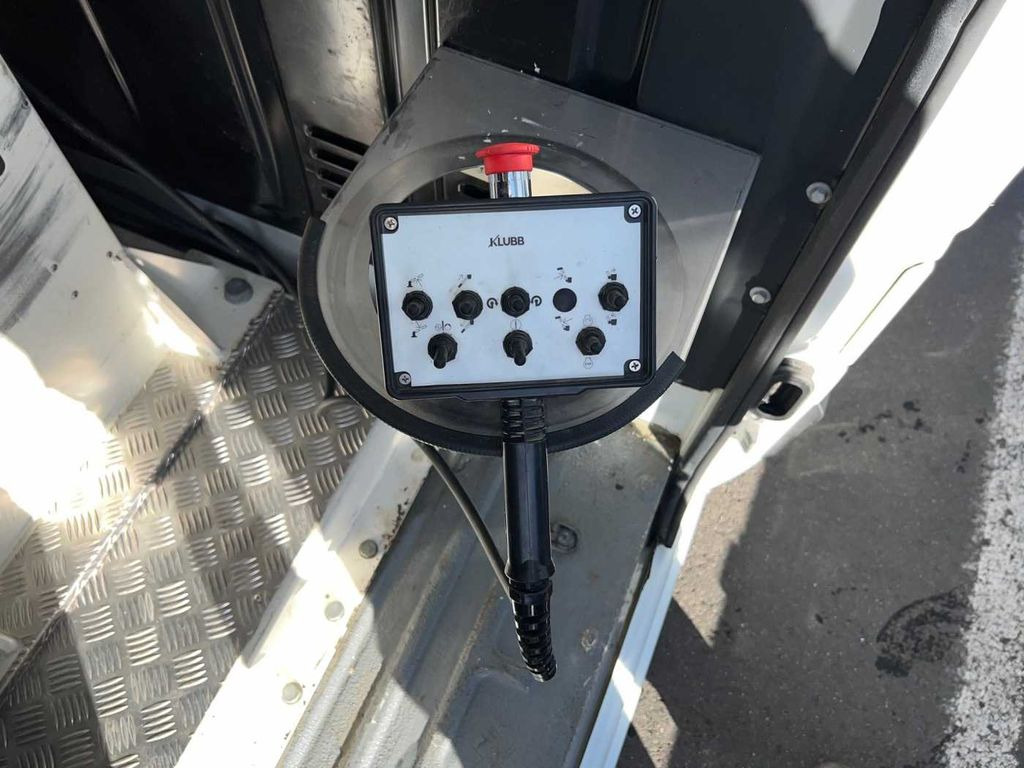 Camión con plataforma elevadora, Vehículo comercial ligero Renault Master 2.3 dCi / KLUBB K26, 12m: foto 10