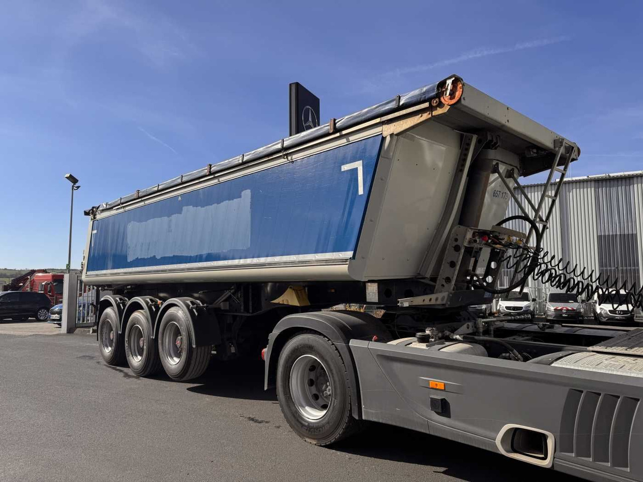 Schmitz Cargobull SGF*S3 SKI 24 SL 7.2 Mulde 23m³ Liftachse 5x Schmitz Cargobull SGF*S3 SKI 24 SL 7.2 Alu-Mulde 23m³ Liftachse - Volquete semirremolque: foto 3 Schmitz Cargobull SGF*S3 SKI 24 SL 7.2 Mulde 23m³ Liftachse 5x Schmitz Cargobull SGF*S3 SKI 24 SL 7.2 Alu-Mulde 23m³ Liftachse - Volquete semirremolque: foto 3