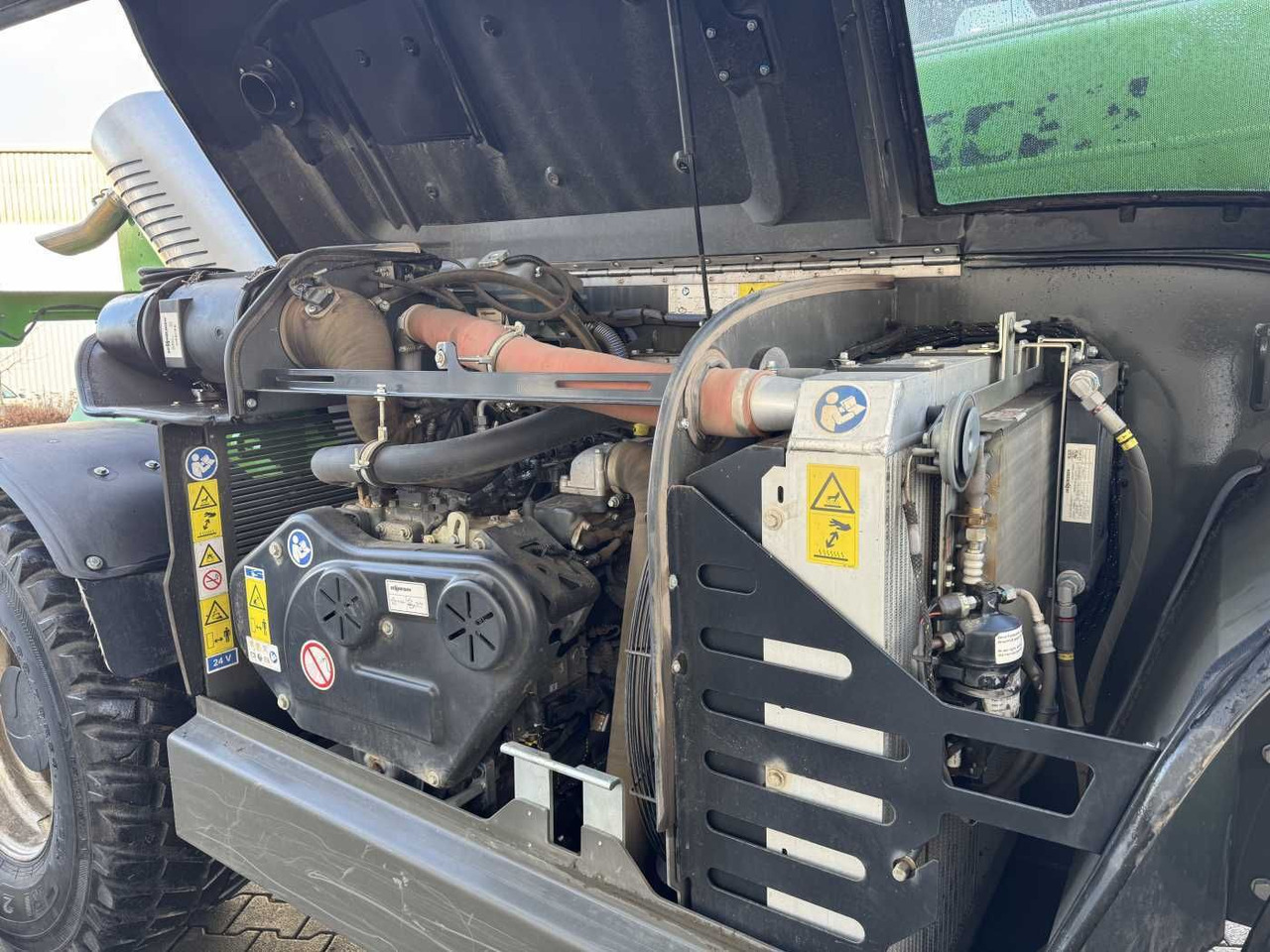 Cargadora de ruedas Sennebogen 355 E / Greifschaufel / nur 998h!: foto 8 Cargadora de ruedas Sennebogen 355 E / Greifschaufel / nur 998h!: foto 8