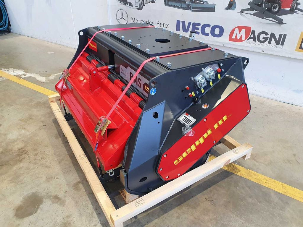 Seppi M. BMS 125 / 13-30t /Forstmulcher/lagernd! Seppi M. BMS 125 / 13-30t /Forstmulcher/lagernd! - Trituradora forestal: foto 3 Seppi M. BMS 125 / 13-30t /Forstmulcher/lagernd! Seppi M. BMS 125 / 13-30t /Forstmulcher/lagernd! - Trituradora forestal: foto 3