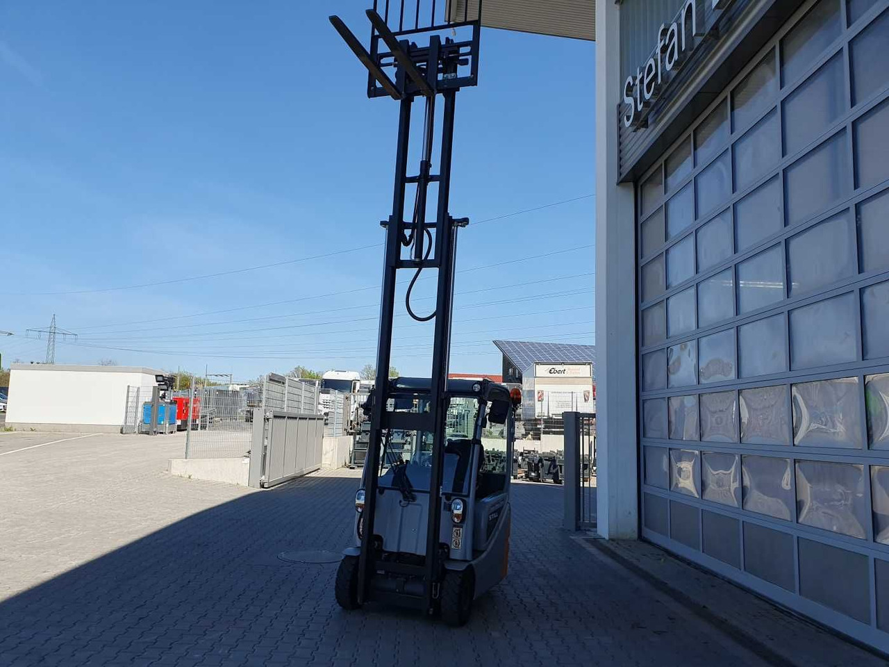 Carretilla elevadora eléctrica Still RX20-14 / 2023 / Triplex: 4.30m! / 100h! / SS: foto 10 Carretilla elevadora eléctrica Still RX20-14 / 2023 / Triplex: 4.30m! / 100h! / SS: foto 10
