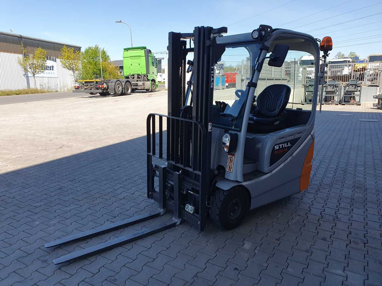 Carretilla elevadora eléctrica Still RX20-14 / 2023 / Triplex: 4.30m! / 100h! / SS: foto 7 Carretilla elevadora eléctrica Still RX20-14 / 2023 / Triplex: 4.30m! / 100h! / SS: foto 7