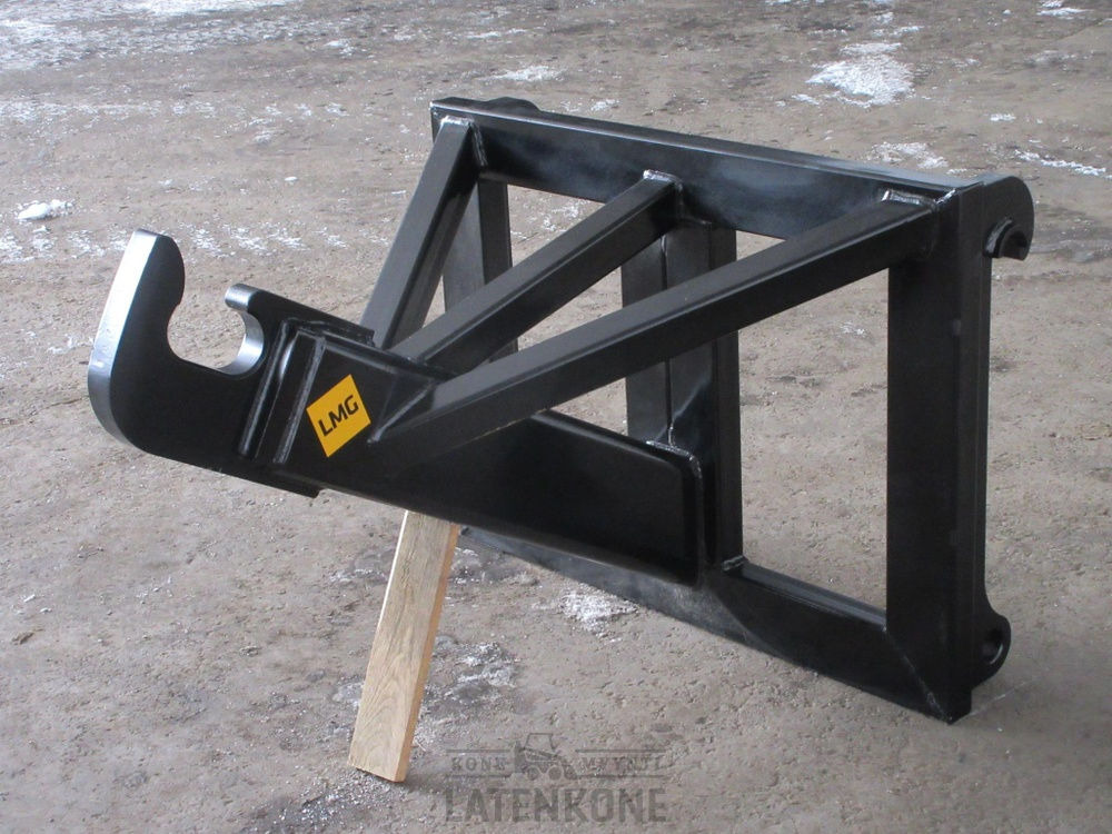LMG Vaihtolavan siirtolaite Volvo BM - Implemento para Maquinaria de construcción: foto 1 LMG Vaihtolavan siirtolaite Volvo BM - Implemento para Maquinaria de construcción: foto 1