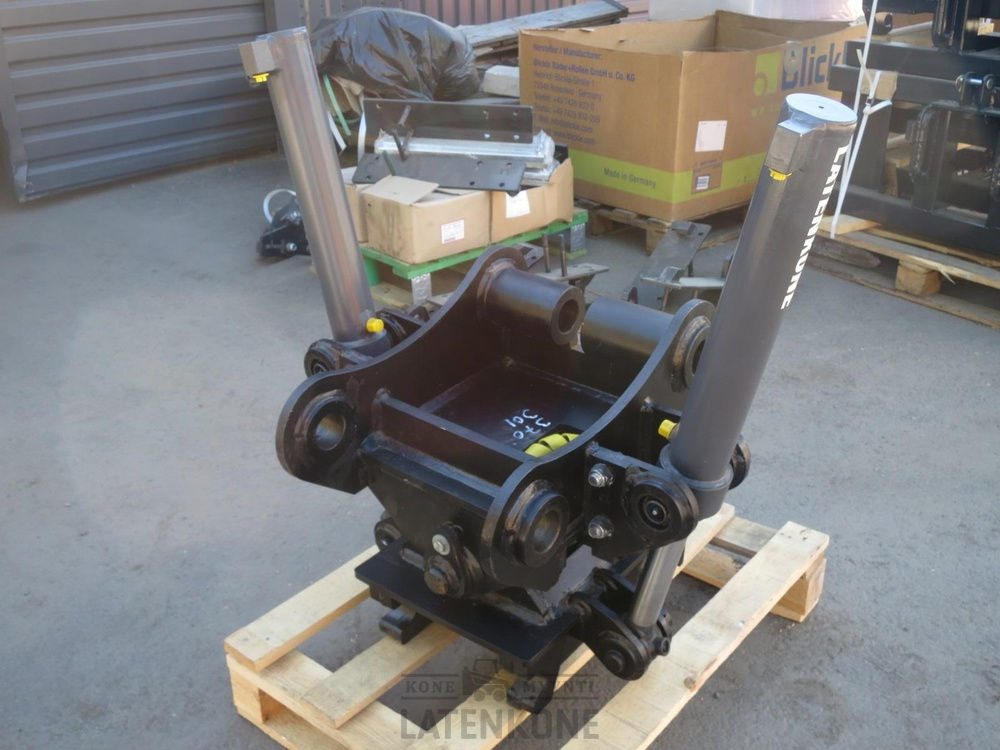 Lännen Kallistuva pikaliitin S45 hyd. 2-syl. - Acoplamiento rápido para Maquinaria de construcción: foto 3 Lännen Kallistuva pikaliitin S45 hyd. 2-syl. - Acoplamiento rápido para Maquinaria de construcción: foto 3
