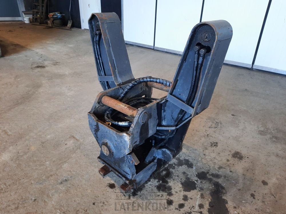 Niskakangas Kallistuva väliliitin S60-S60 suojattu - Acoplamiento rápido para Maquinaria de construcción: foto 4 Niskakangas Kallistuva väliliitin S60-S60 suojattu - Acoplamiento rápido para Maquinaria de construcción: foto 4