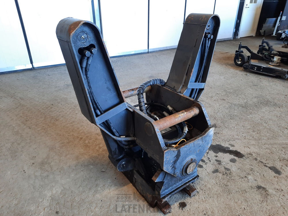 Niskakangas Kallistuva väliliitin S60-S60 suojattu - Acoplamiento rápido para Maquinaria de construcción: foto 2 Niskakangas Kallistuva väliliitin S60-S60 suojattu - Acoplamiento rápido para Maquinaria de construcción: foto 2