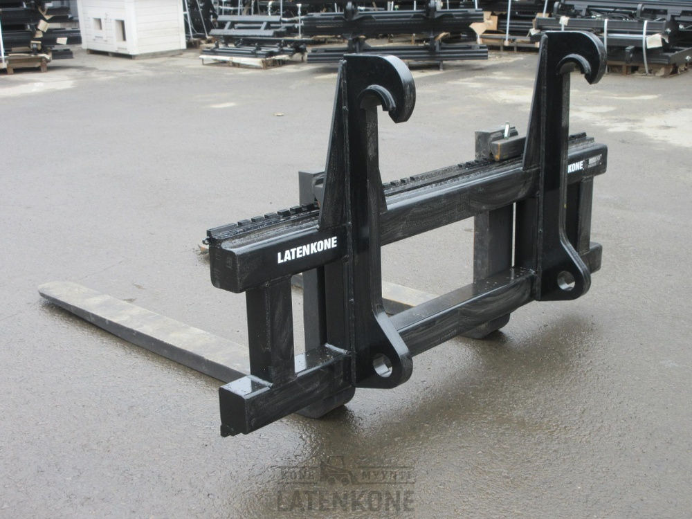 Volvo Trukkipiikit 11000kg 2000mm/1800mm 4A Volvo L150-L180 - Horquillas para Maquinaria de construcción: foto 5 Volvo Trukkipiikit 11000kg 2000mm/1800mm 4A Volvo L150-L180 - Horquillas para Maquinaria de construcción: foto 5