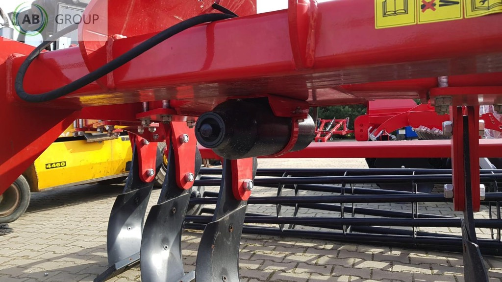AMJ Agro subsoiler 3 m - Subsolador: foto 2 AMJ Agro subsoiler 3 m - Subsolador: foto 2
