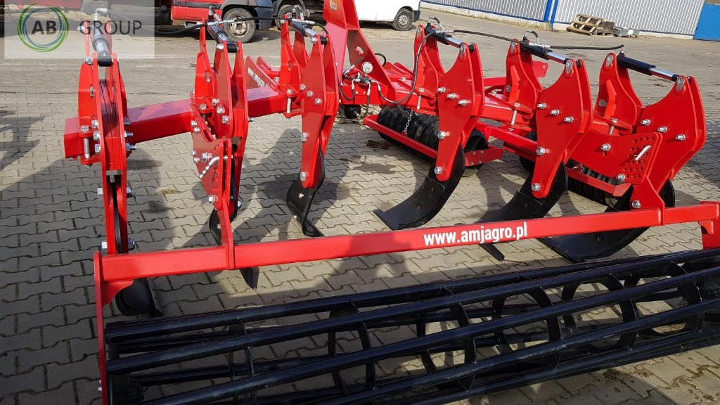 AMJ Agro subsoiler 3 m - Subsolador: foto 5 AMJ Agro subsoiler 3 m - Subsolador: foto 5