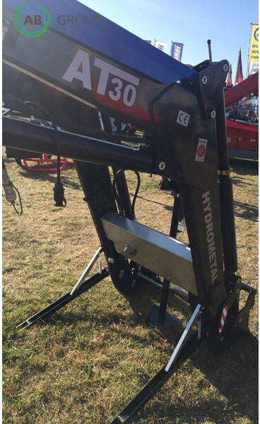 Hydrometal ładowacz czołowy AT-30 - Cargador frontal para tractor: foto 2 Hydrometal ładowacz czołowy AT-30 - Cargador frontal para tractor: foto 2