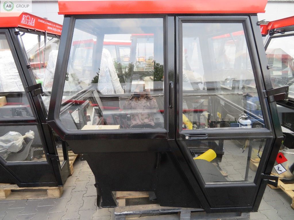 Koja tractor cab C-330 - Cabina para Tractor: foto 5 Koja tractor cab C-330 - Cabina para Tractor: foto 5