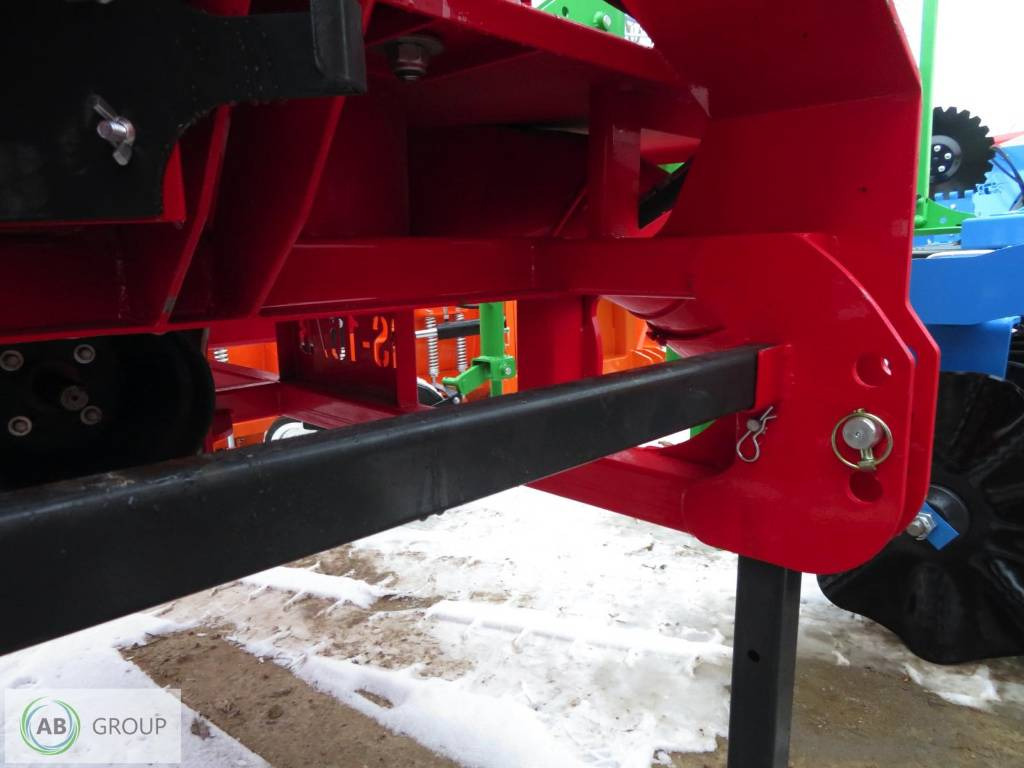 MCMS Warka straw spreader RS-16/B - Empajadora: foto 5 MCMS Warka straw spreader RS-16/B - Empajadora: foto 5