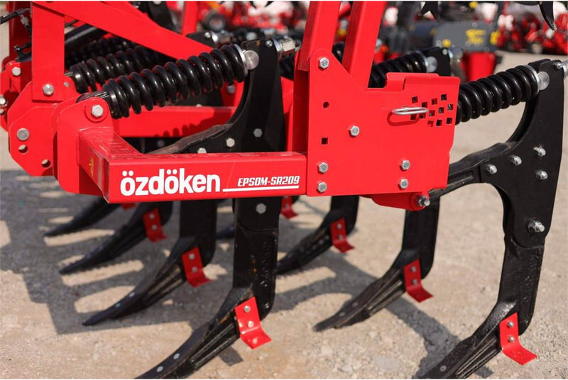 Özdöken kultywator bezorkowy Epsom SR209 - dostępny od ręk - Arado: foto 4 Özdöken kultywator bezorkowy Epsom SR209 - dostępny od ręk - Arado: foto 4