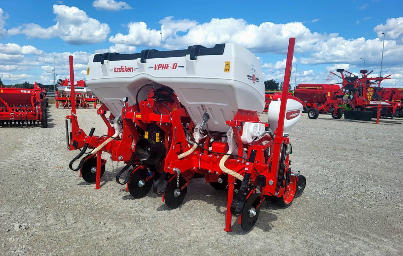 Ozdoken pneumatic precision planter VPHE-DG4 - on stock - Sembradora de precisión: foto 3 Ozdoken pneumatic precision planter VPHE-DG4 - on stock - Sembradora de precisión: foto 3