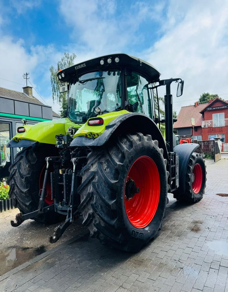 Claas Axion 810 CEBIS - Tractor: foto 5 Claas Axion 810 CEBIS - Tractor: foto 5