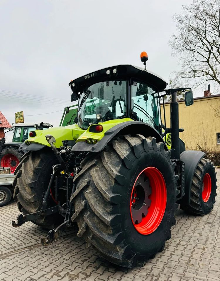 Tractor Claas Axion 850: foto 10
