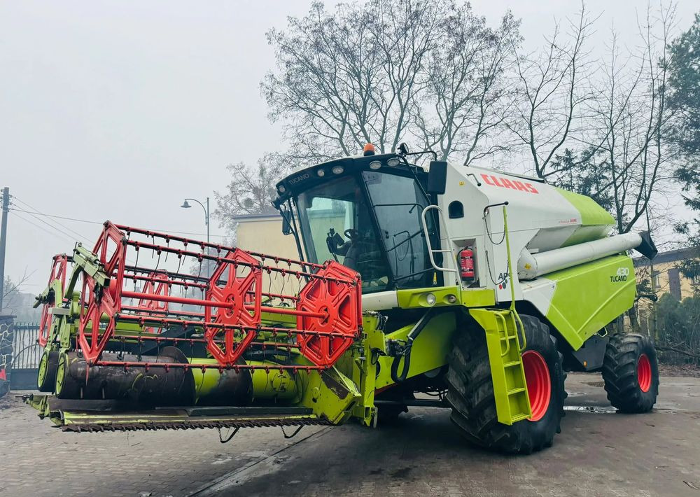 Claas TUCANO 430 APS - Cosechadora de granos: foto 2 Claas TUCANO 430 APS - Cosechadora de granos: foto 2