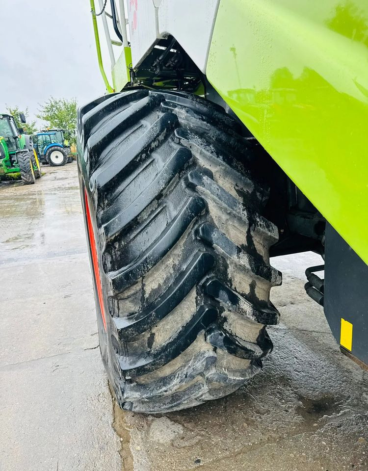 Leasing financiero de Claas Tucano 450 leasing Claas Tucano 450: foto 11 Leasing financiero de Claas Tucano 450 leasing Claas Tucano 450: foto 11