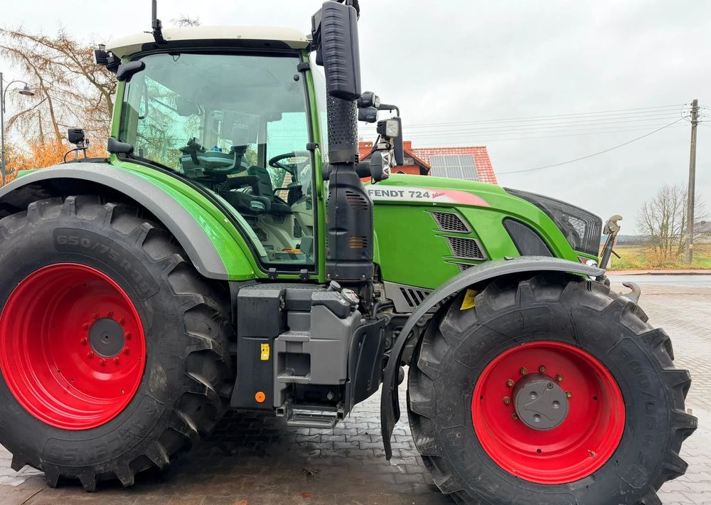 Fendt 724 Vario Profi Plus - Tractor: foto 3 Fendt 724 Vario Profi Plus - Tractor: foto 3