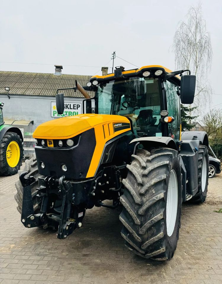 JCB FASTRAC 4220 - Tractor: foto 1 JCB FASTRAC 4220 - Tractor: foto 1