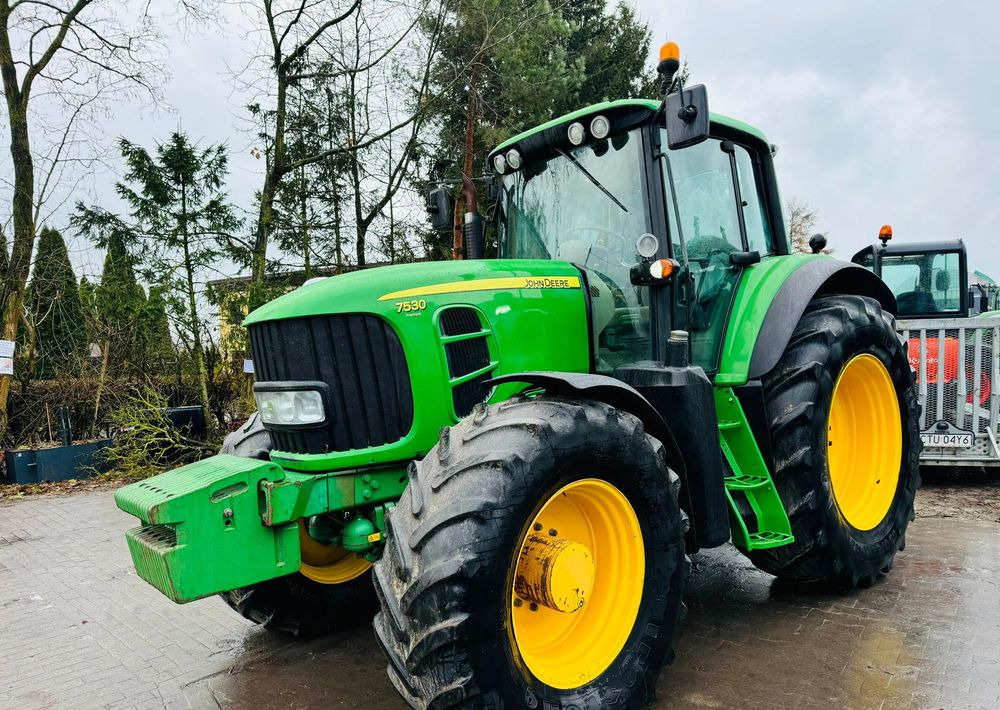 Tractor John Deere 7530 PREMIUM: foto 16