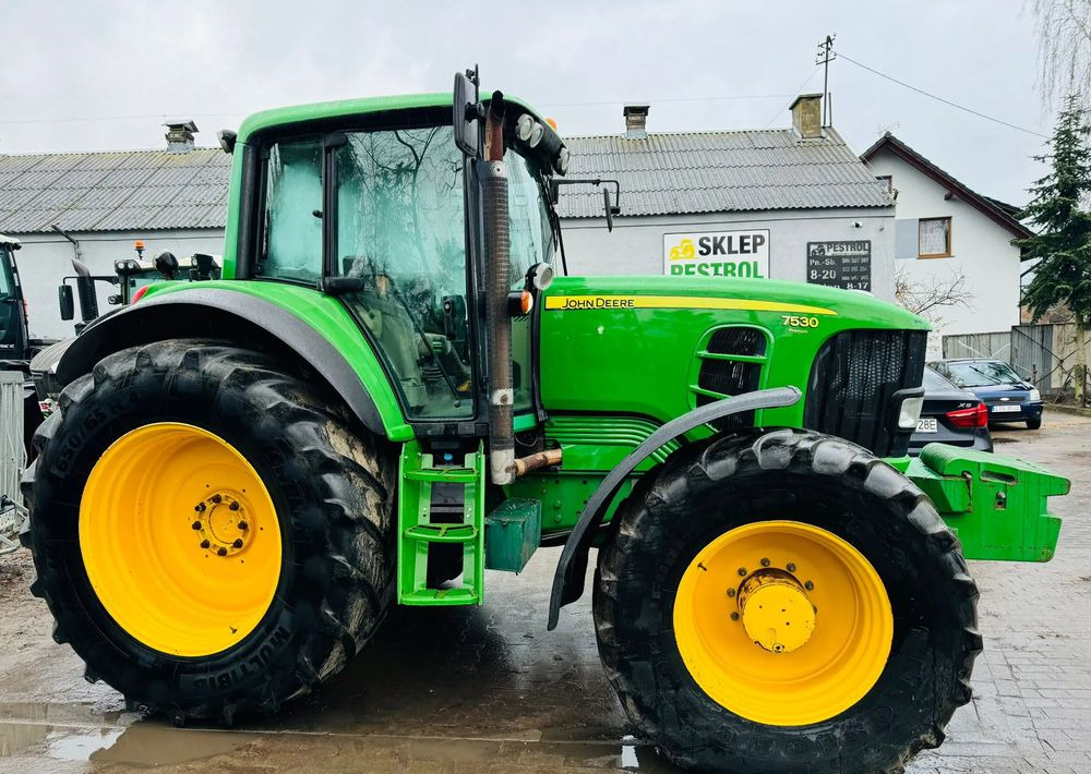 Tractor John Deere 7530 PREMIUM: foto 13