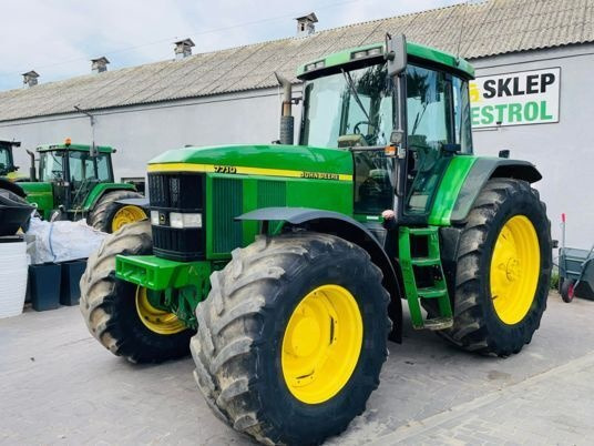 John Deere 7710 - Tractor: foto 2 John Deere 7710 - Tractor: foto 2