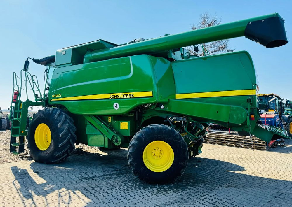John Deere W540i - Cosechadora de granos: foto 5 John Deere W540i - Cosechadora de granos: foto 5