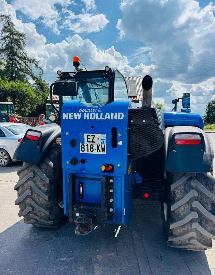 New Holland L7.42 - Manipulador telescópico: foto 4 New Holland L7.42 - Manipulador telescópico: foto 4