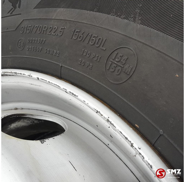 Continental Occ vrachtwagenband 315/70R22.5 156/150L Continent - Neumático para Camión: foto 4 Continental Occ vrachtwagenband 315/70R22.5 156/150L Continent - Neumático para Camión: foto 4