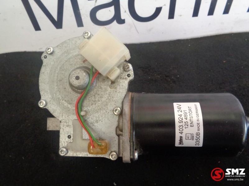 DAF Occ ruitenwissermotor DAF XF CF - Limpiaparabrisas para Camión: foto 4 DAF Occ ruitenwissermotor DAF XF CF - Limpiaparabrisas para Camión: foto 4