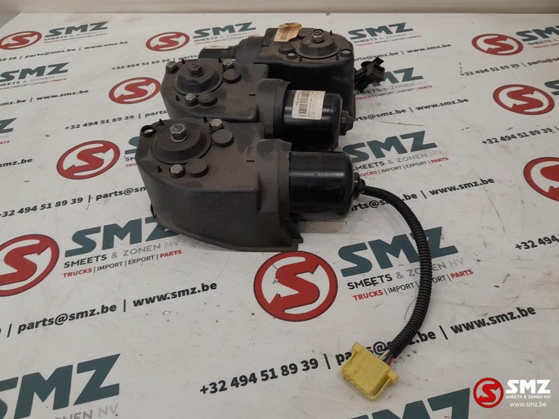 DAF Set van 3 ruitenwissermotors DAF - Limpiaparabrisas para Camión: foto 3 DAF Set van 3 ruitenwissermotors DAF - Limpiaparabrisas para Camión: foto 3