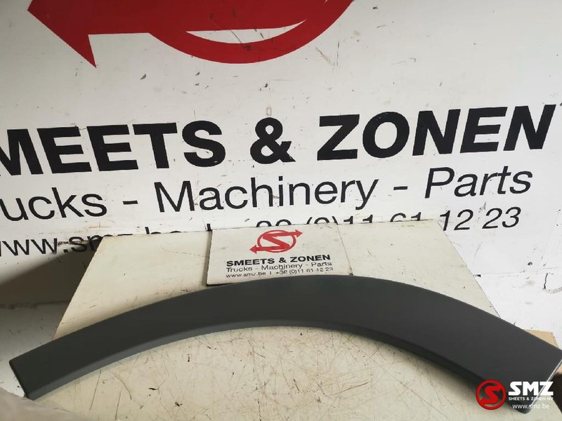 Diversen Afschermplaat links Actros mp3 - Carrocería y exterior para Camión: foto 1 Diversen Afschermplaat links Actros mp3 - Carrocería y exterior para Camión: foto 1