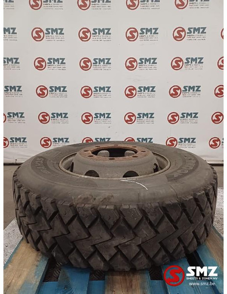 Hankook Occ vrachtwagenband 285/70R19.5 Hankook - Neumático para Camión: foto 1 Hankook Occ vrachtwagenband 285/70R19.5 Hankook - Neumático para Camión: foto 1