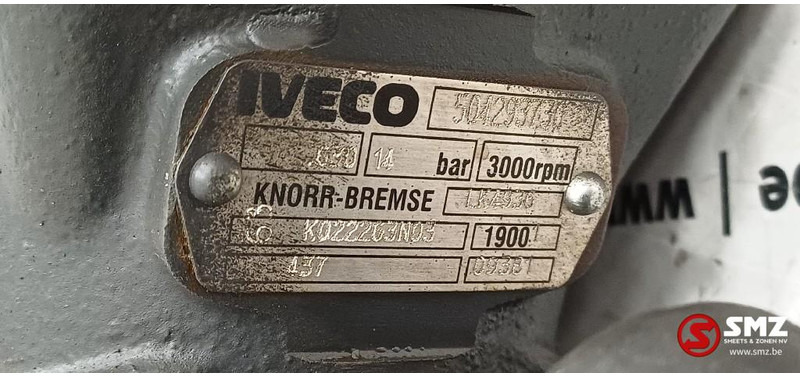Iveco Occ luchtcompressor + stuuurbekrachtigingspomp F3A - Motor y piezas para Camión: foto 5 Iveco Occ luchtcompressor + stuuurbekrachtigingspomp F3A - Motor y piezas para Camión: foto 5