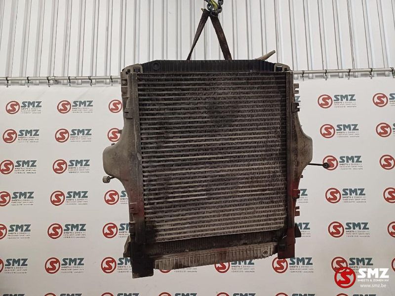 Iveco Occ radiator + intercooler Iveco - Radiador para Camión: foto 2 Iveco Occ radiator + intercooler Iveco - Radiador para Camión: foto 2