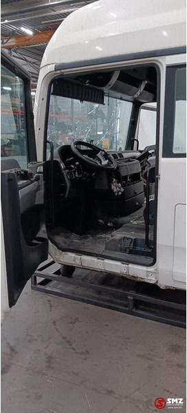 MAN Occ Cabine compleet MAN TGX - Cabina e interior para Camión: foto 4 MAN Occ Cabine compleet MAN TGX - Cabina e interior para Camión: foto 4