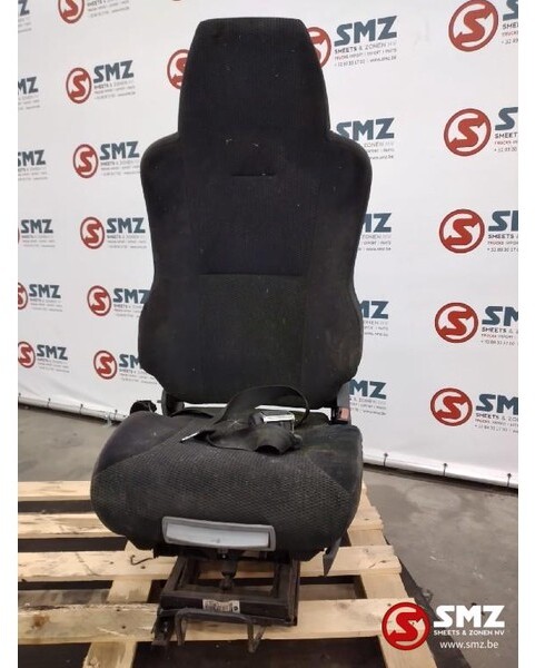 MAN Occ bijrijdersstoel MAN TGX 81623076338 - Cabina e interior para Camión: foto 1 MAN Occ bijrijdersstoel MAN TGX 81623076338 - Cabina e interior para Camión: foto 1