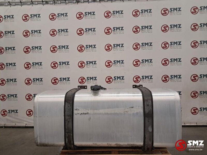 MAN Occ brandstoftank + brandstofniveusensor + steunen - Depósito de combustible para Camión: foto 1 MAN Occ brandstoftank + brandstofniveusensor + steunen - Depósito de combustible para Camión: foto 1