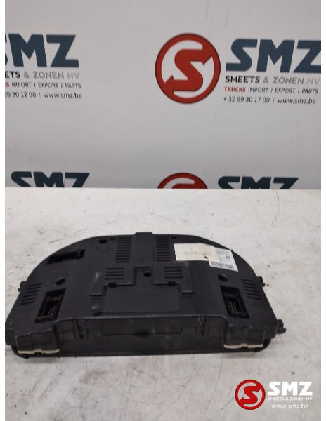 MAN Occ dashbord MAN TGX 81272026252 - Cabina e interior para Camión: foto 2 MAN Occ dashbord MAN TGX 81272026252 - Cabina e interior para Camión: foto 2