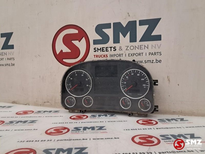 MAN Occ instrumentenpaneel MAN - Salpicadero para Camión: foto 2 MAN Occ instrumentenpaneel MAN - Salpicadero para Camión: foto 2