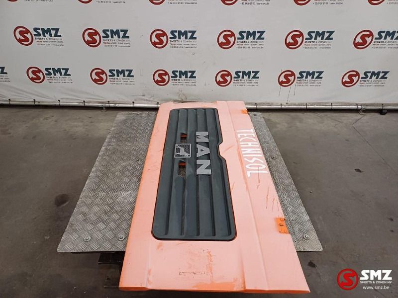 MAN Occ radiatorgrille MAN - Parrilla para Camión: foto 4 MAN Occ radiatorgrille MAN - Parrilla para Camión: foto 4